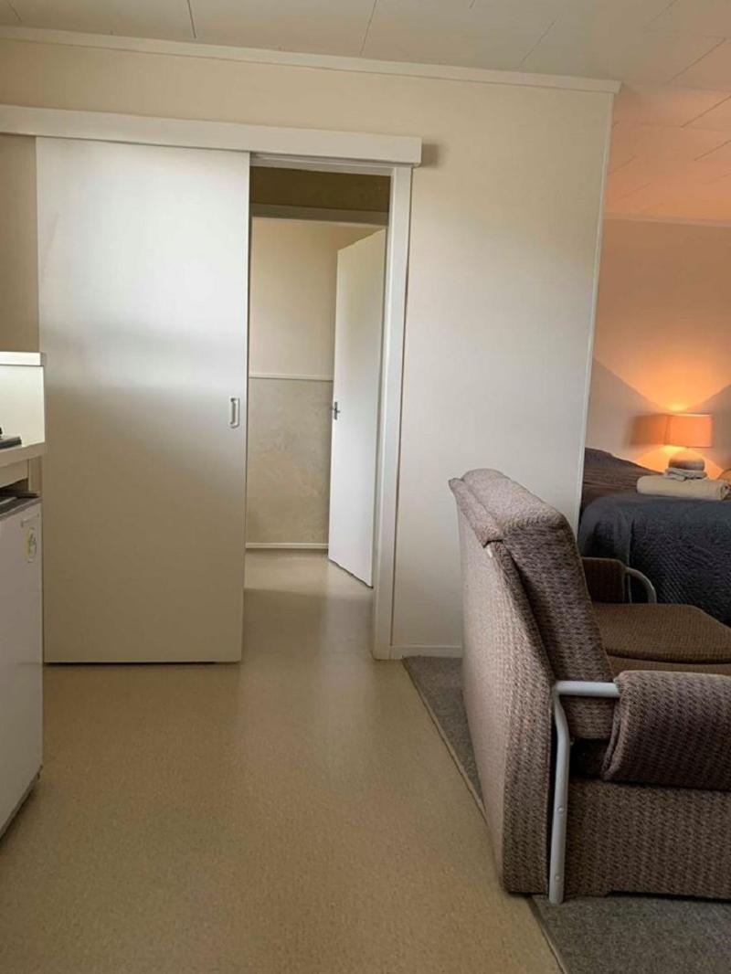 Waiouru Welcome Inn Экстерьер фото